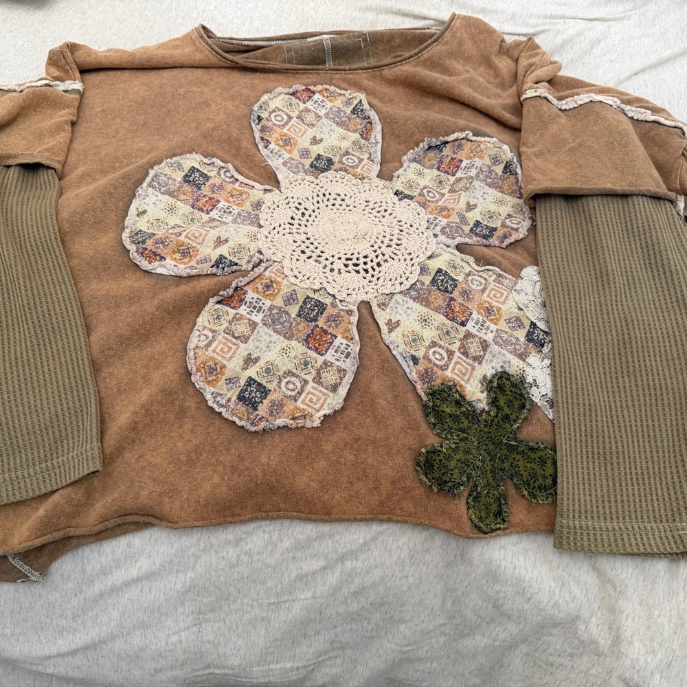 Oli & Hali Brown Tunic with Olive Ribbed Sleeves & Floral Appliqué